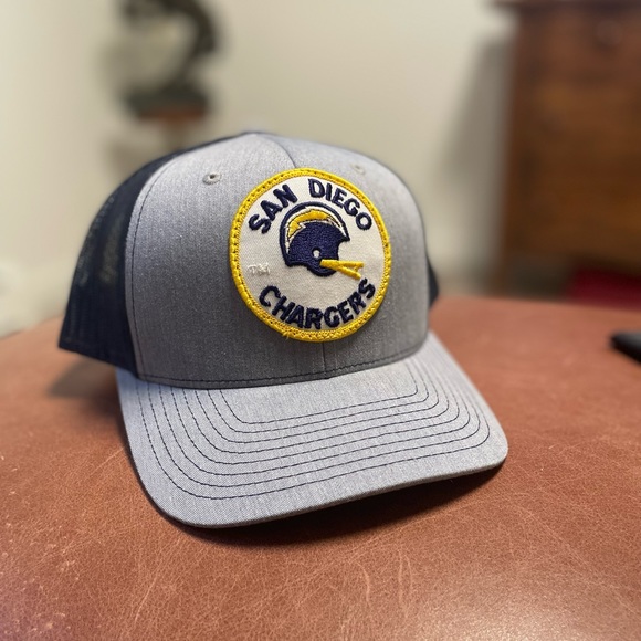 San Diego / Los Angeles Chargers custom made vintage patch hat - Picture 2 of 3